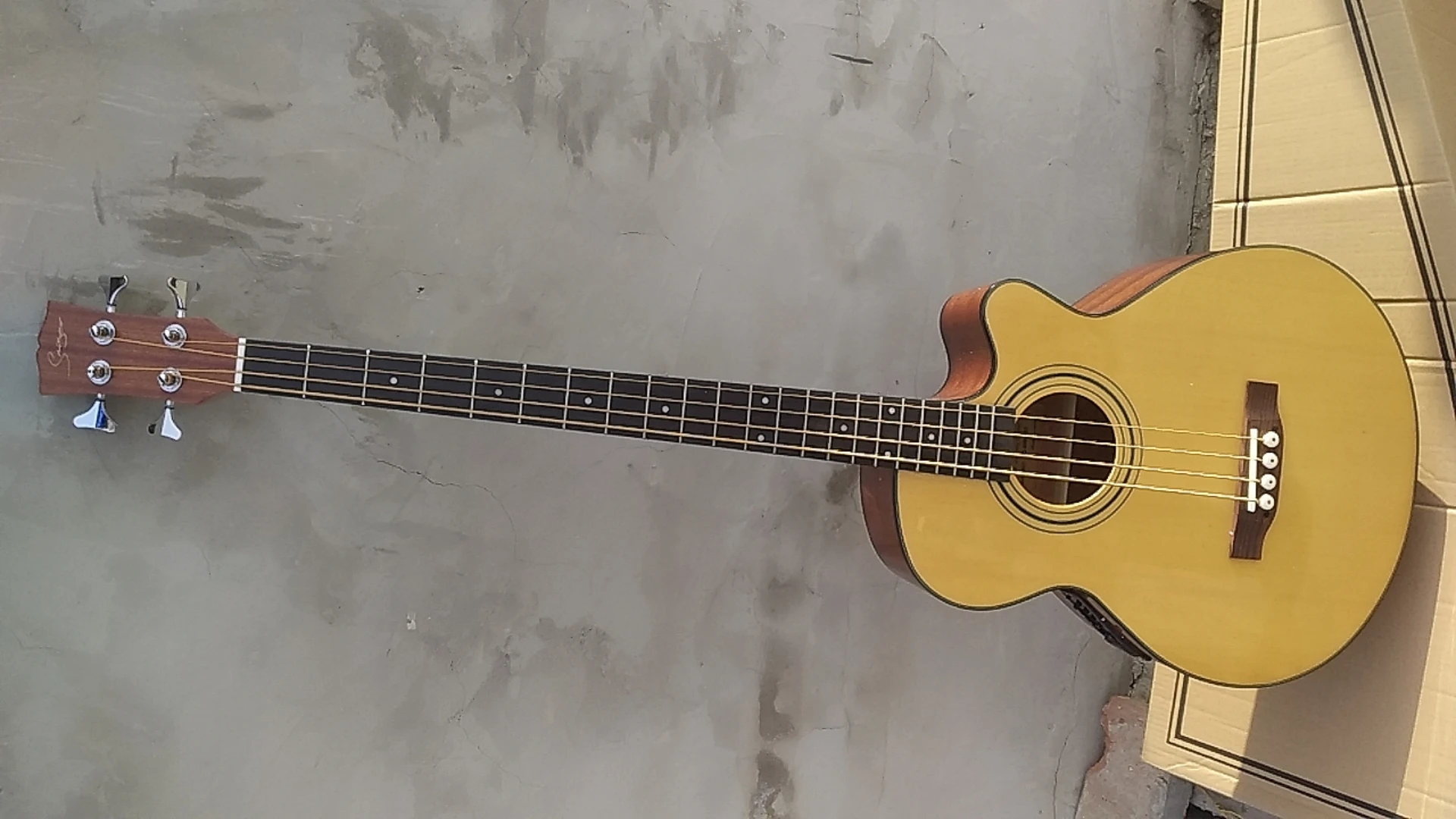 wholesale acoustic Bass Guitar Spruce Acoustic Electric Steel-String Guitarra 4 Strings custom bass guitar