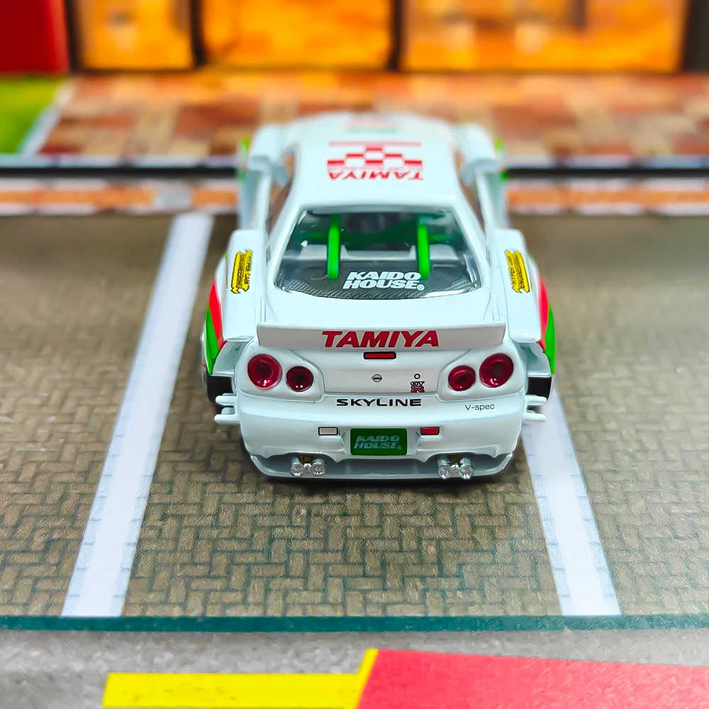 カイドーハウス×ミニGT GT-R R34 ザ・グラスホッパーV1 タミヤ # 167 1/64（箱なし）