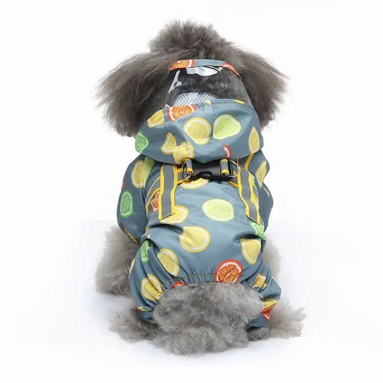 Pet strawberry pattern dog raincoat reflective pet raincoat dog outdoor poncho designer dog clothes