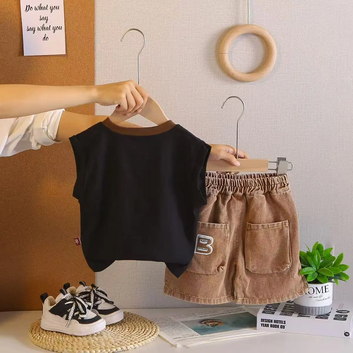 Adorable Bubble Tea Print Baby Outfit, Soft Cotton Tank Top + Elastic Waist Cargo Shorts for Boys