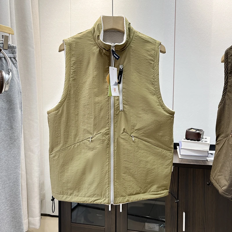 Outdoor Men's Double-Sided Wear Fleece Vest Stand Collar Warmth Retention Autumn Winter Commute Style Zipper Closure  Color