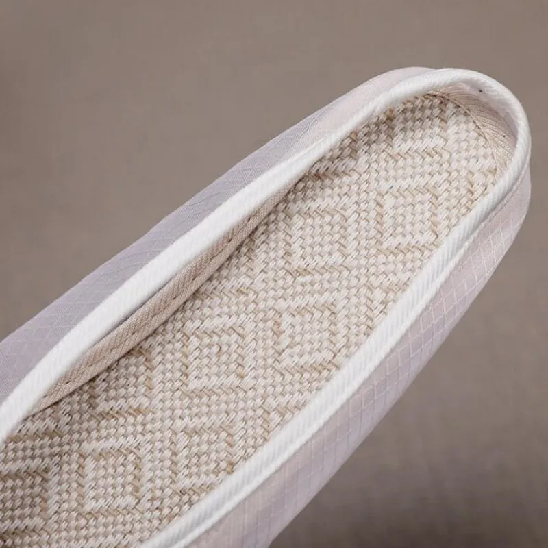 Women Round Toe Embroidered Mesh Slipper Chinese Style Summer Outside Dress Mules Ladies Flat Heeled Breathable Slides