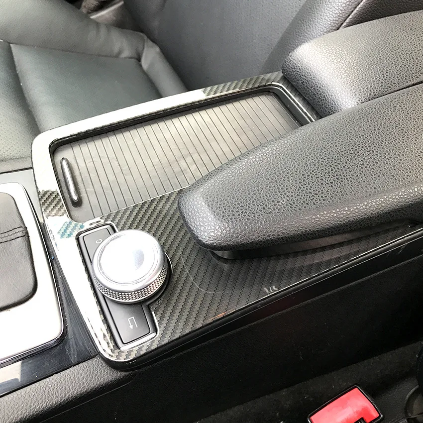 

It is suitable for the modification of the old Mercedes-Benz C-class C180 C200 W204 central control armrest box water cup holder