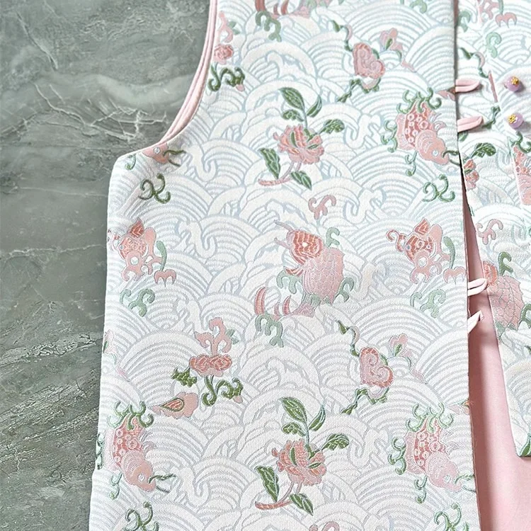 

New Chinese Sle Svel Silk Song Jin Outerwear Women's Vest National Trend Spring 2025 Commute Regular Length Button