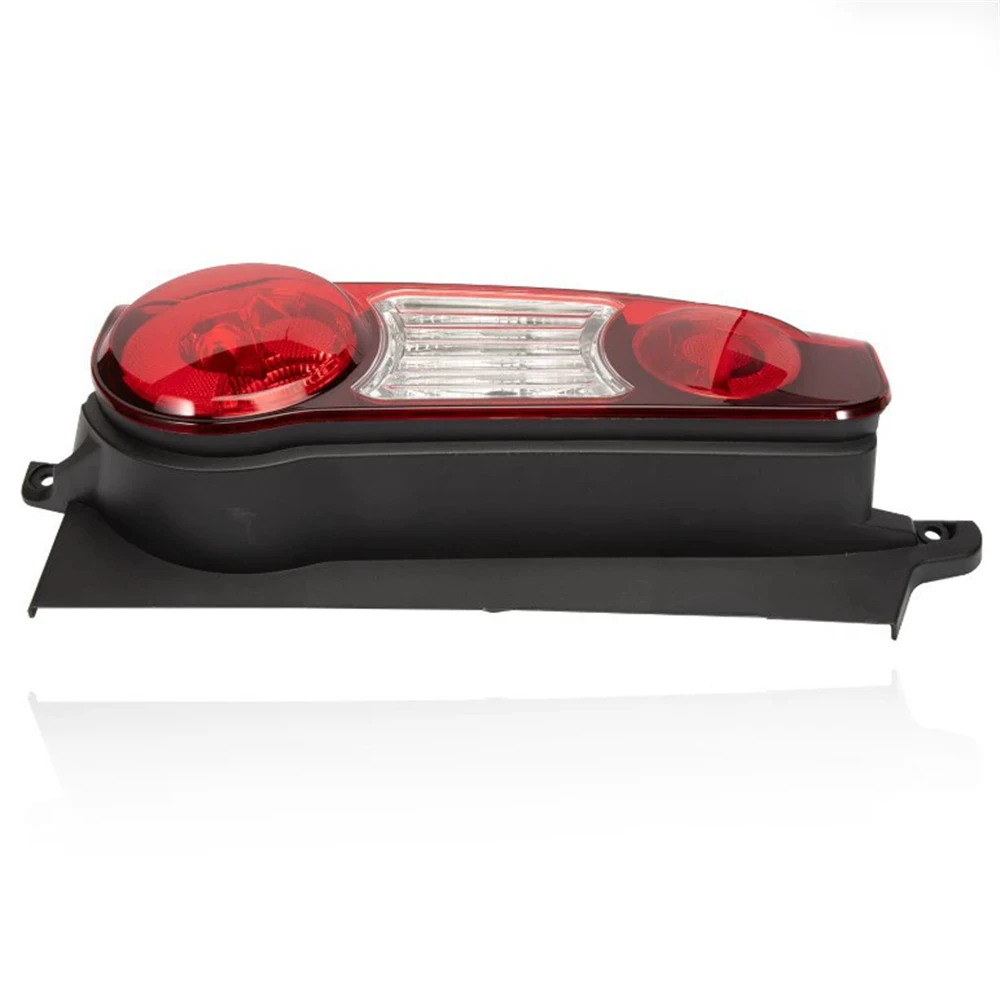 

1 PCS Tail Light 9677205580 9677205480 Rear Brake Turn Lamp For Berlingo Mk2 Van Running Reverse Lamp Car Accessories