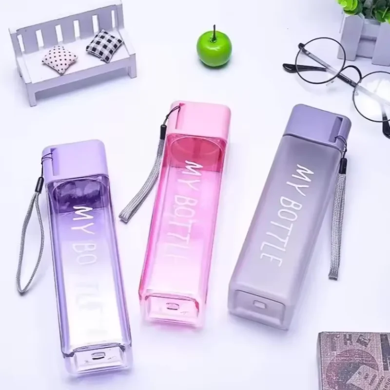 

1 Pcs Clear Square Drinking Glass in Mate Plastic Portable 500ML Water Bottle with Milk Cable for Outdoor Sports