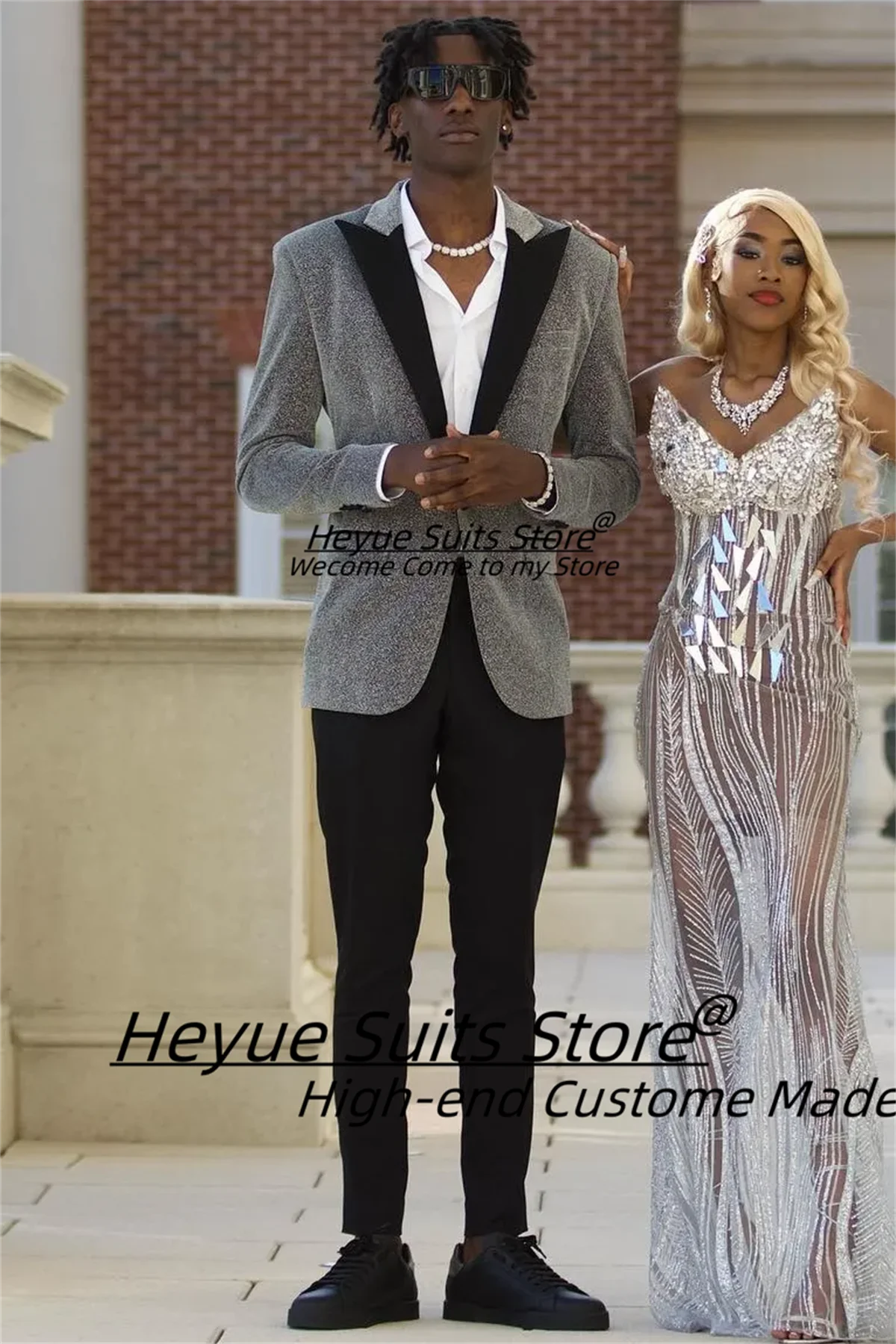 

Fashion Shiny Sliver Men Suits Slim Fit Peak Lapel Groom Wedding Tuxedos 2 Pieces Sets Business Male Prom Blazers Ropa Hombre