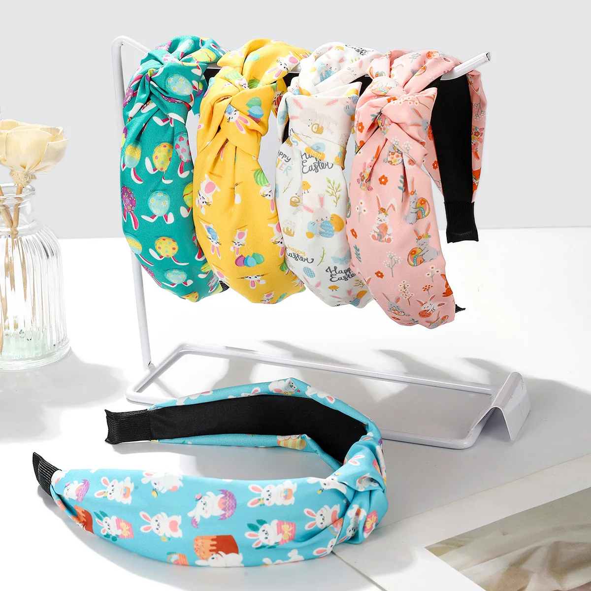 

Праздничная широкая тканевая повязка на голову с принтом пасхальных яиц и кроликов 2026 для девочек, милые аксессуары для волос