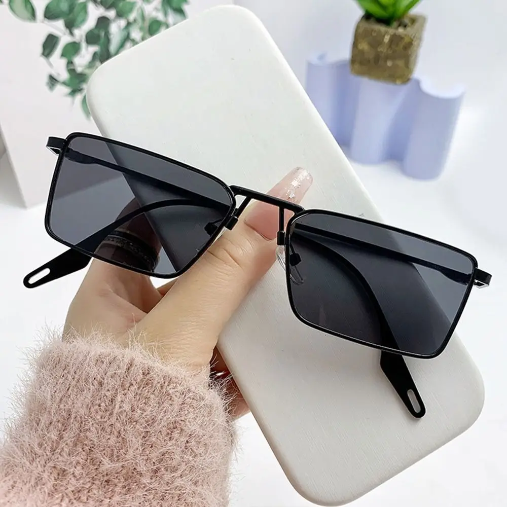 Vintage Narrow Rectangular Sunglasses Fashion UV Protection Small Frame Sun Glasses Unisex Korean Eyewear for Women & Men
