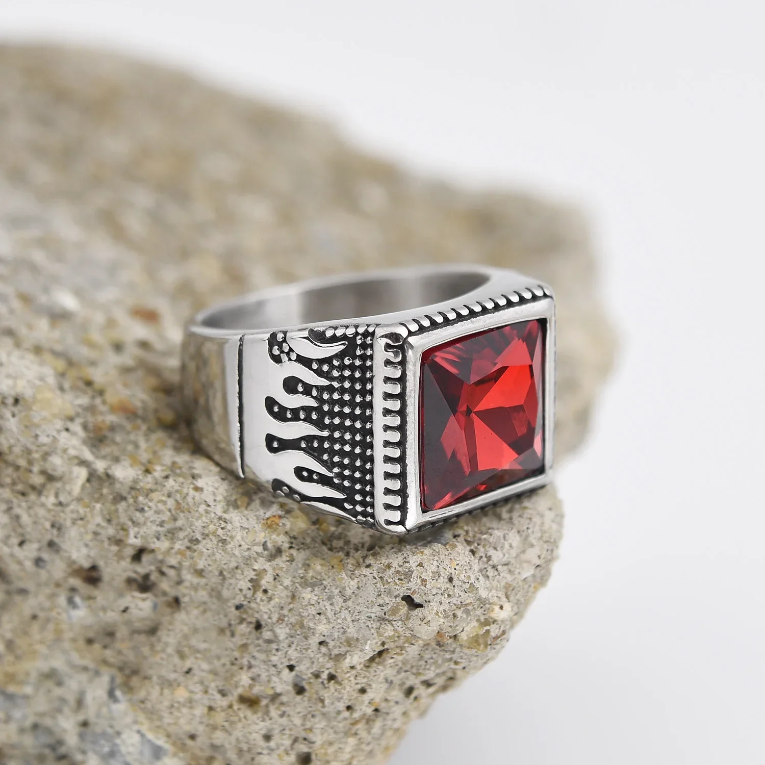 

Men's High Quality 316LStainless Steel Onyx Rings Classic Fashion Trend Jewelry Product