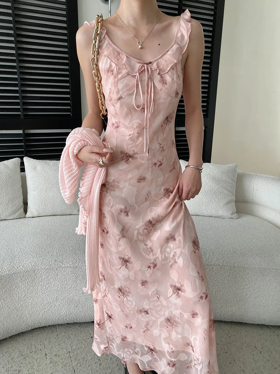 Frühlings- und Sommer-Set für Damen: Rüschenkleid mit Schnürung und Blumenmuster sowie Strickjacke – Detail 11