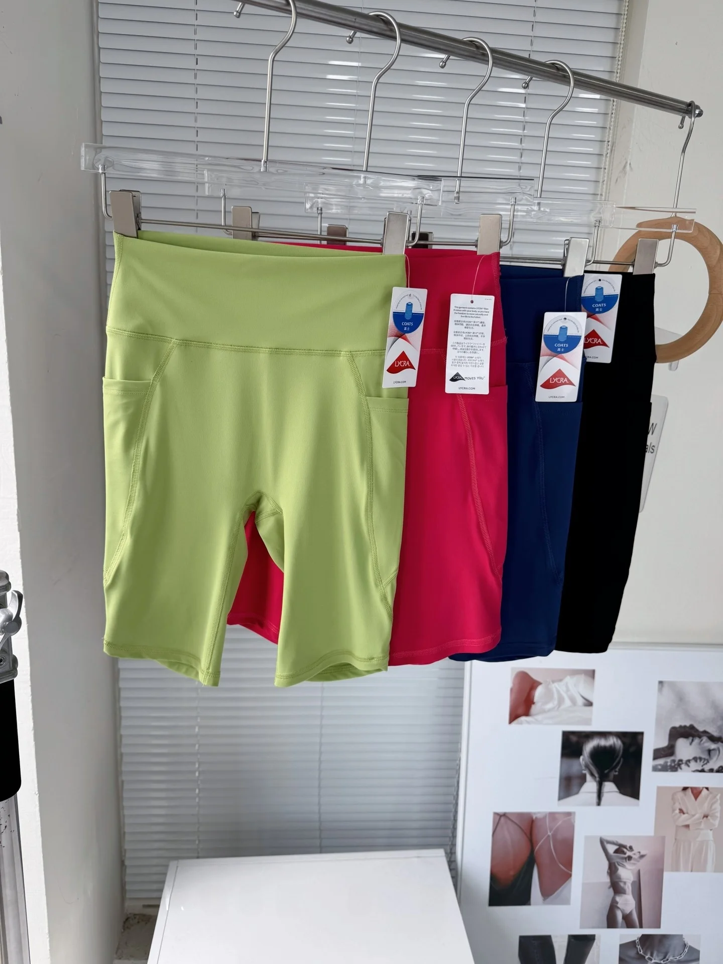 

High-Waist Anti-Slip Yoga Fitn orts Butto Lifting Tight Sports Mid-Pants Nylon Spandex Women's Faion Exercise Pants