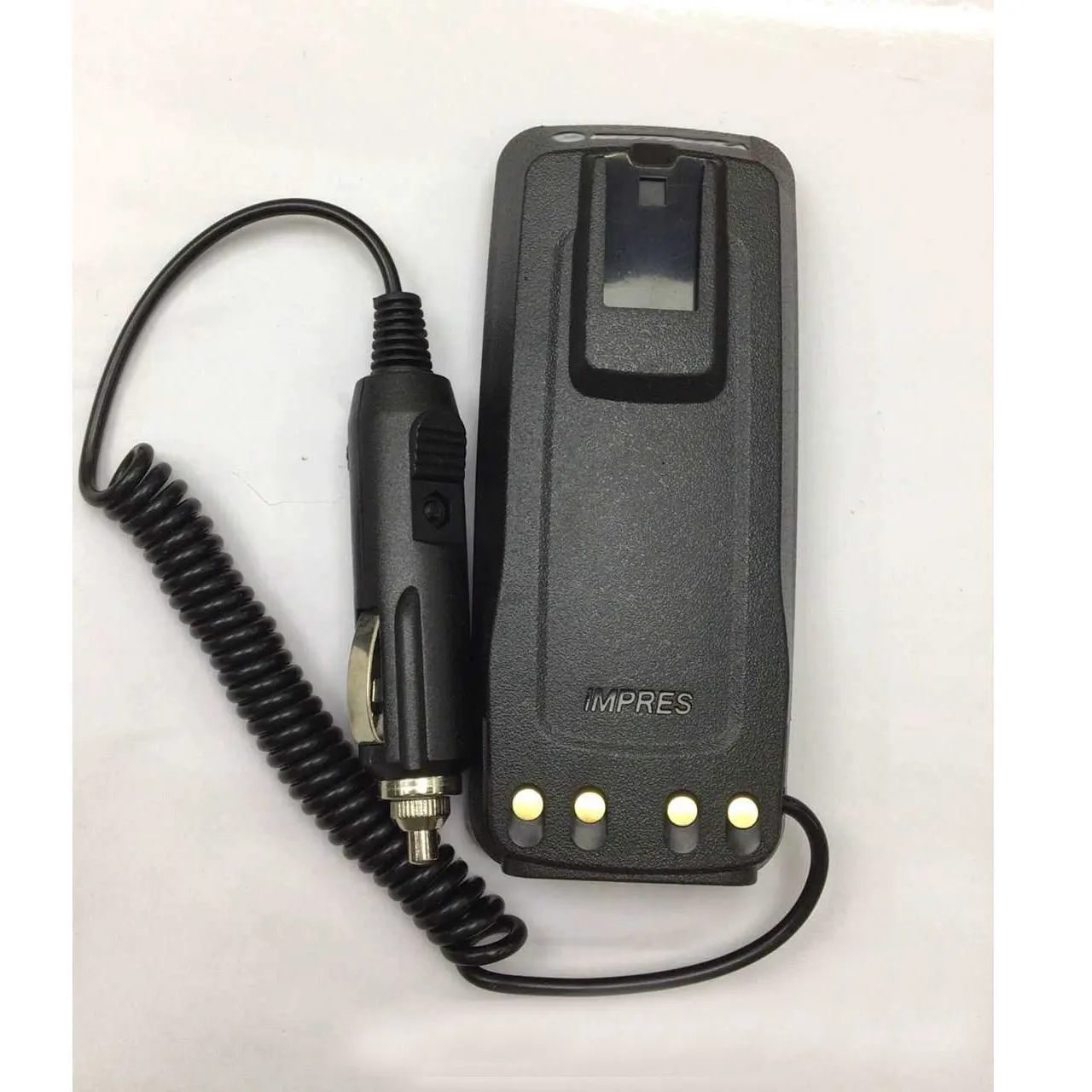 Éliminateur de batterie perforé, chargeur de voiture pour motorola ug 4801e ug 2600e APX900 ug 3401 ug 3601 CIIncome RETTE ucks ER, APX1000 walperforé talperforé