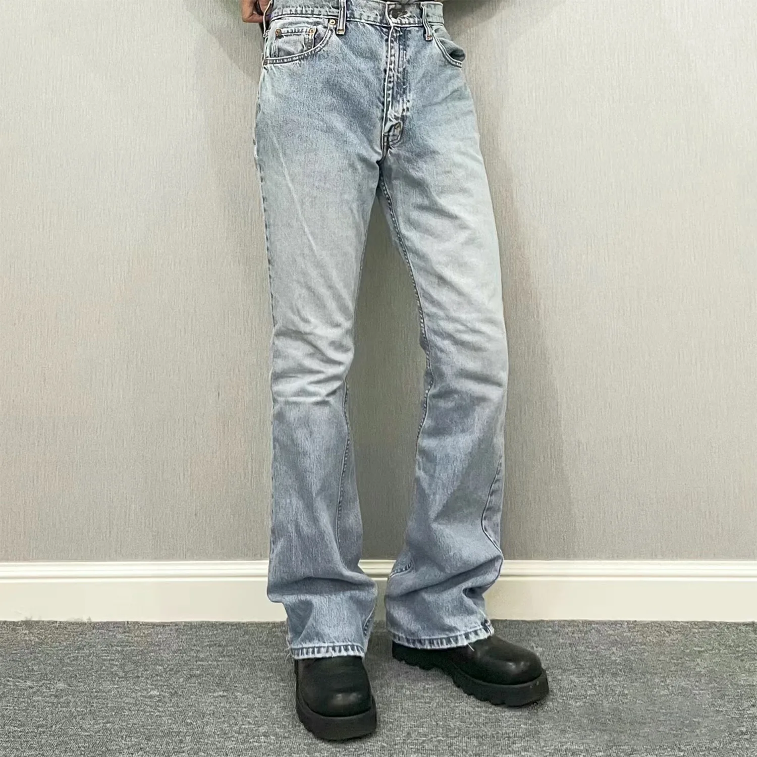

Four Seasons New Fashion Men's Washed Light Blue Solid Color Jeans Flare Pants High Street Straight Denim Trousers Streetwear