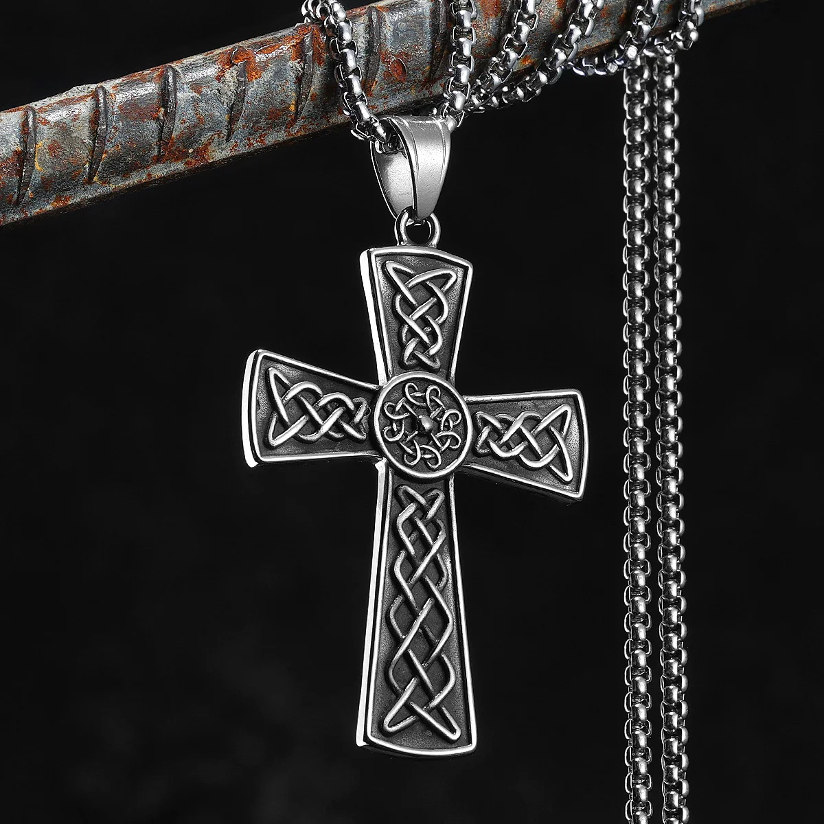 

Carving Cross Men Necklaces Stainless Steel Pendant Chain Women Fashion Retro Jewelry Punk New In Accessories Gifts Wholesale