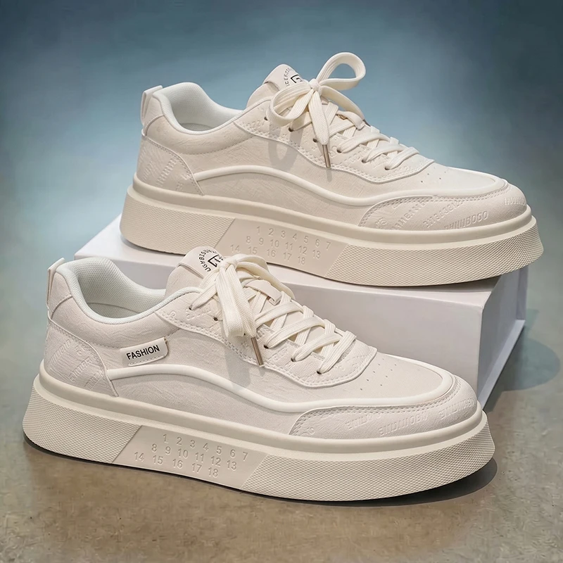 Fashion Solid Color Wear-resistant Board Shoes 2026 Spring Popular Man Casual Shoes Thick Soles Comfortable Anti-slip Mens Shoes