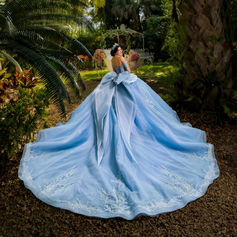 

Light Blue Shiny Ball Gown Quinceanera Dresses Sequin Applique Lace Beading Crystal Bow Tull Corset Off The Shoulder Sweet 16