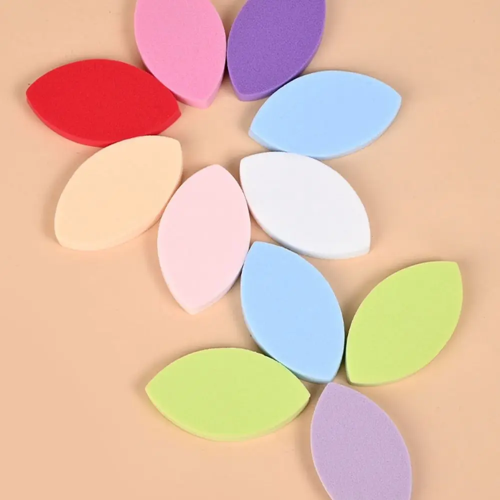 100PCS Soft False Eyelash Pads Eye Shape Sponge Lash Extension Practice Makeup Puffs Small Reusable Eyelash Extensions Tool