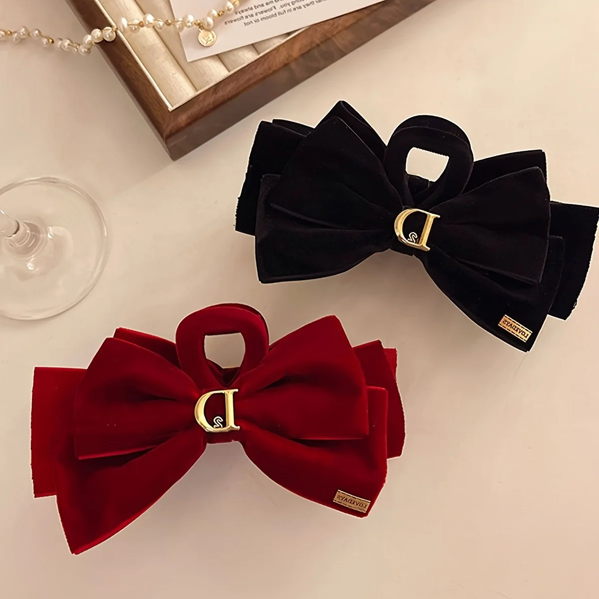 1 set fluwelen vlinderknoop haarklauwen, fluwelen prinsessenhoofdplaat haargrijpclip, haaraccessoires voor dames haaienclip