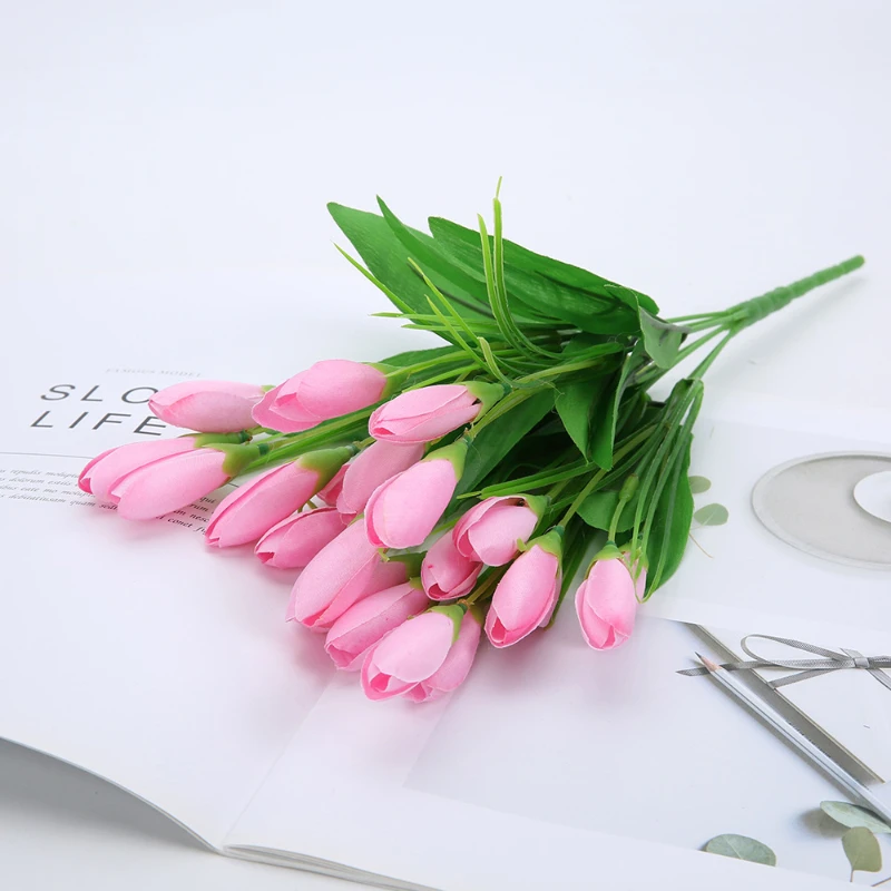 35CM Artificial Magnolia Flower Bud Restaurant Hotel Dining Table Decoration Silk Flower Balcony Scenery Small Magnolia Flowers