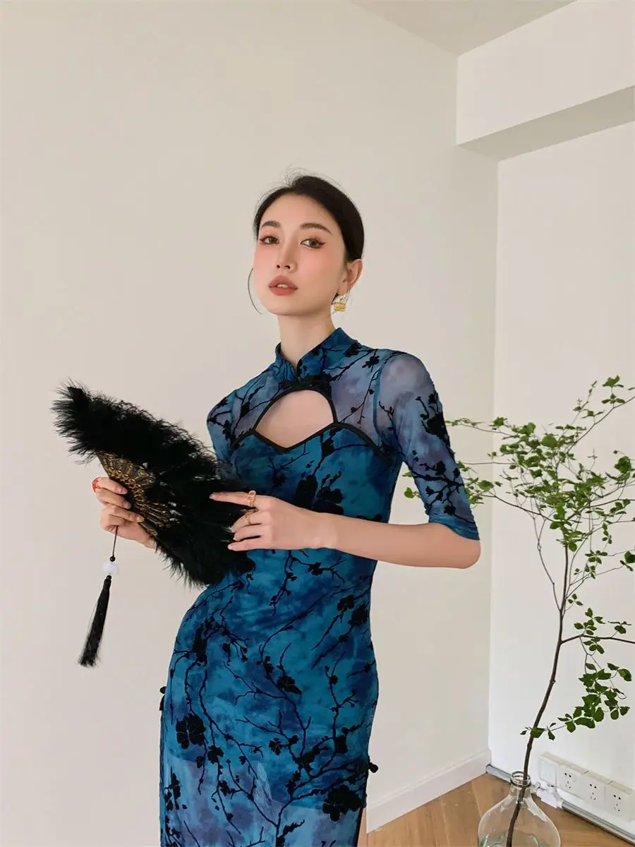 New Chinese Style Retro Floral Dress Hollow Sexy Seven-sleeve Blue Hollow Out Lady Sexy Women Cheongsam Dress