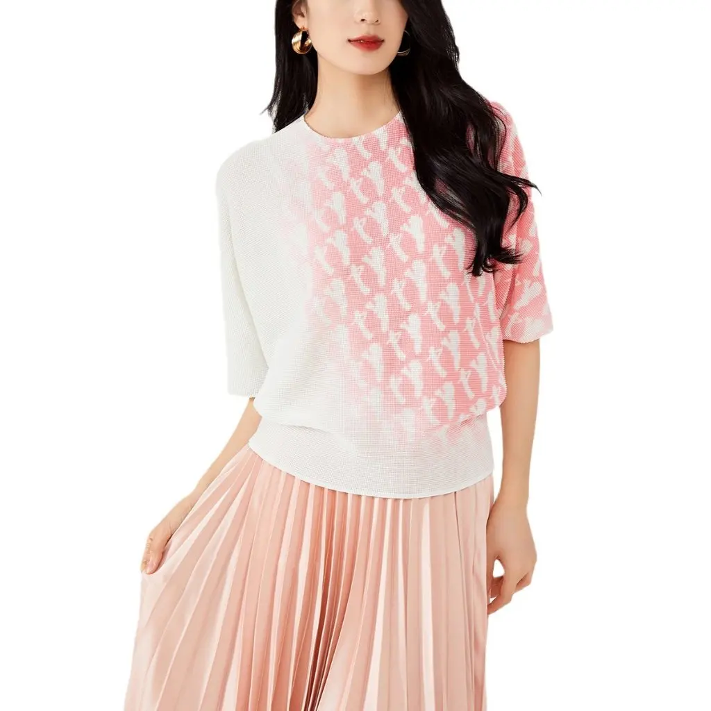 

Women's Fashion Knitwear One-Piece Printed Batwing Sleeve Loose plus Size Slimming Pullover Shirt Cover Miyake Top