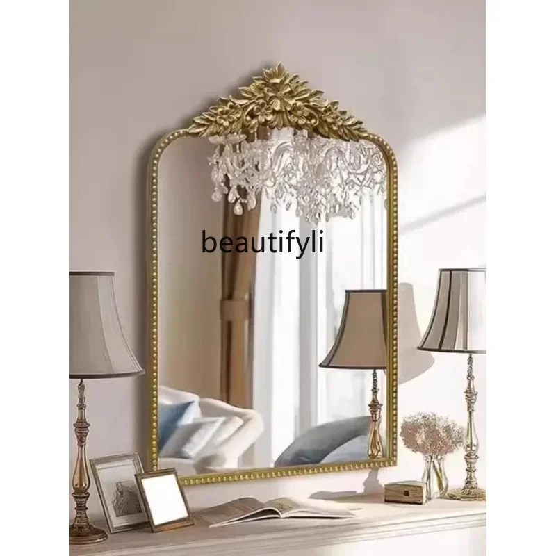 FG26smt14 Specchio da bagno di lusso retro leggero appeso a parete camino intagliato specchio decorativo specchio cosmetico per