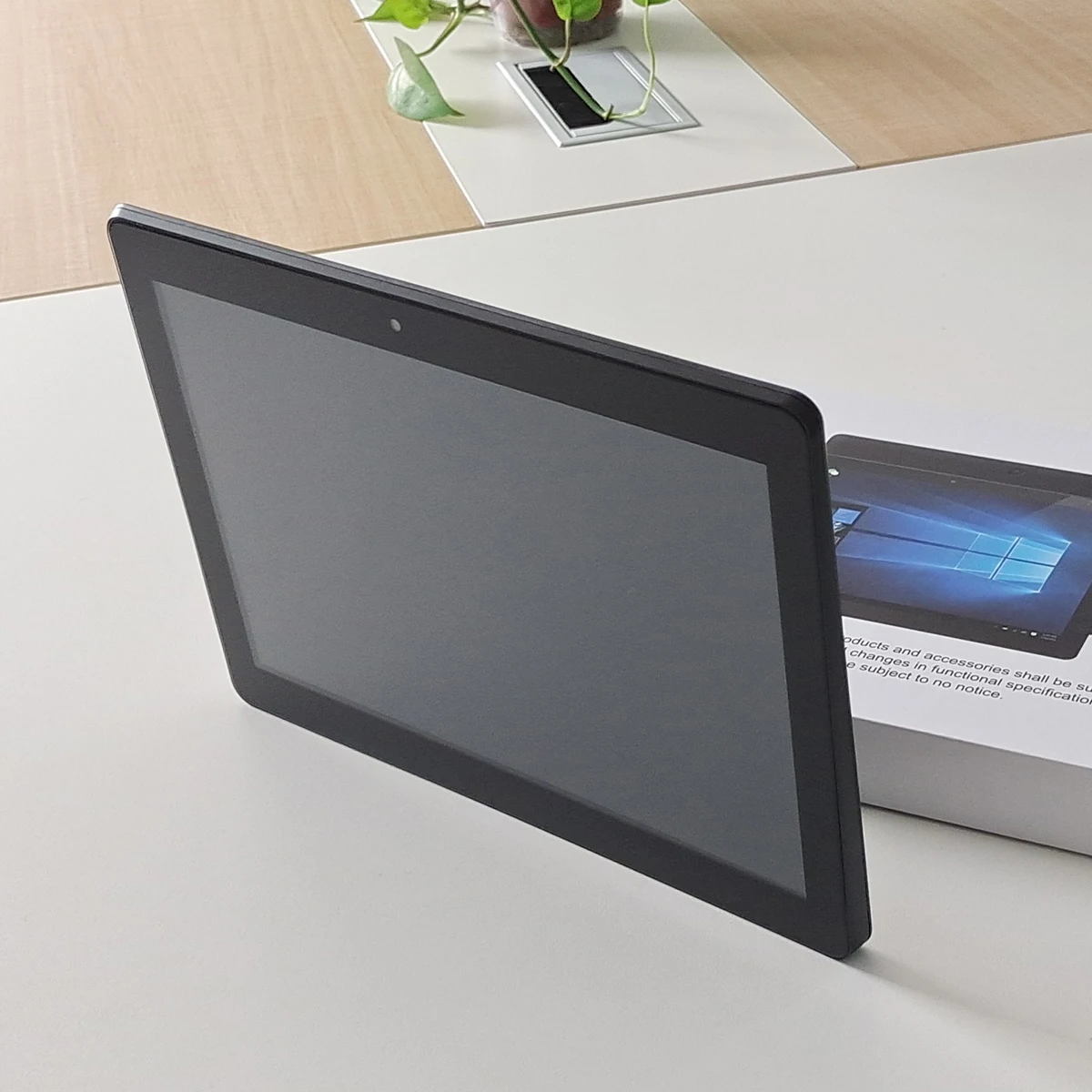 CENAVA W10 New Tablet PC 10.1 Inch Windows 10 Tablets WiFi Bluetooth 10 Inch Mini Pc 4G+64G /128G with Keyboard for Kids Gift