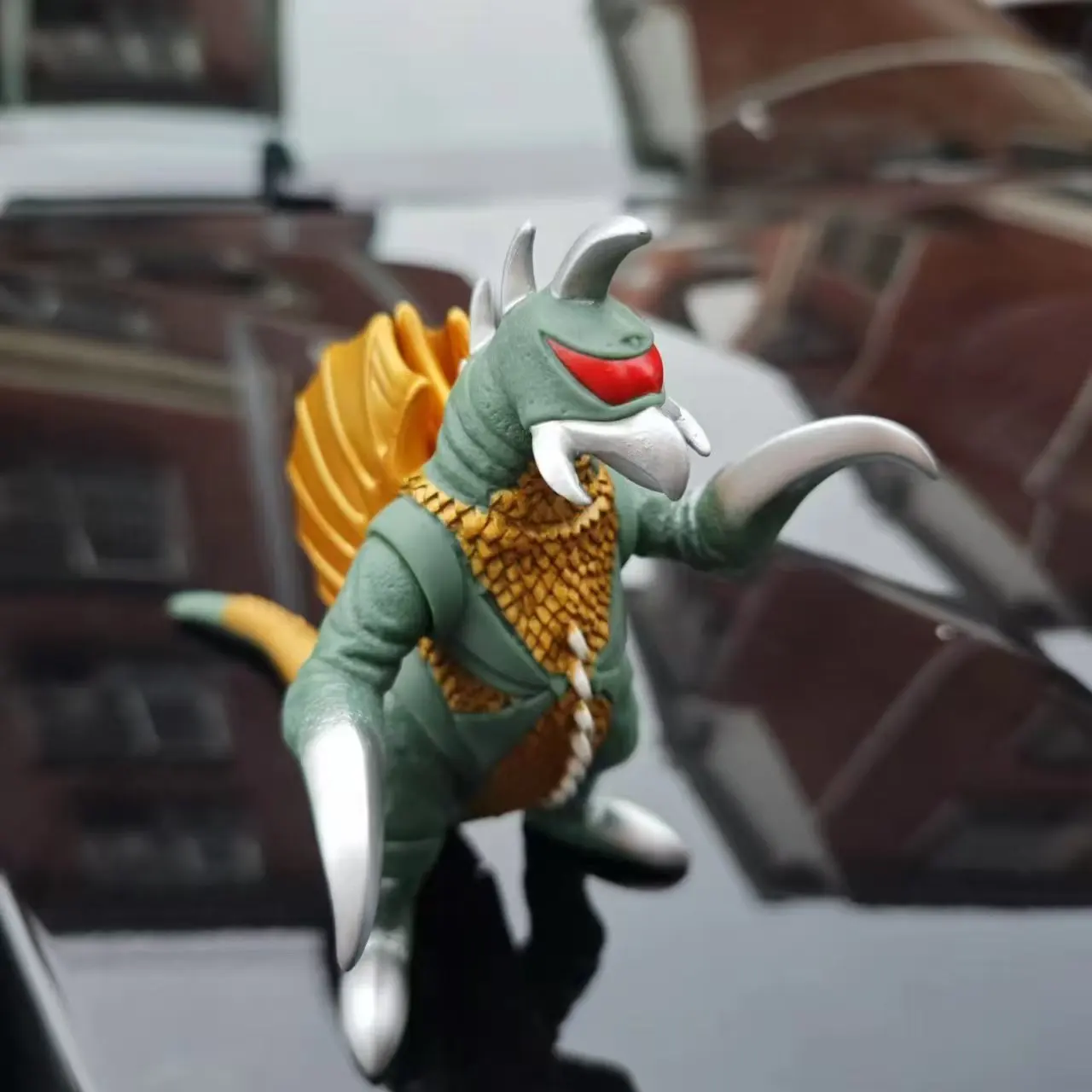 16cm Godzilla Monster Gigan Action Figure PVC Soft Rubber Model Toy Kid Gift