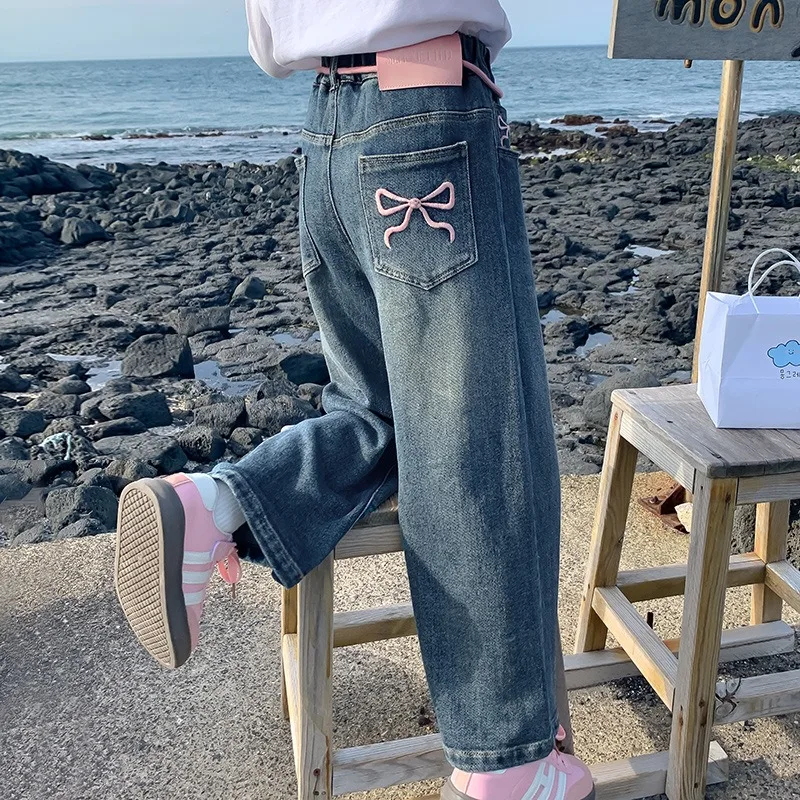 UNITIM Herbst Kinder-Jeans mit Liebes-Stickerei, Gerade Hosen für Junge Mädchen, Lose Elastische Taille, Denim-Hosen für Junge Teenager-Mädchen – Detail 3
