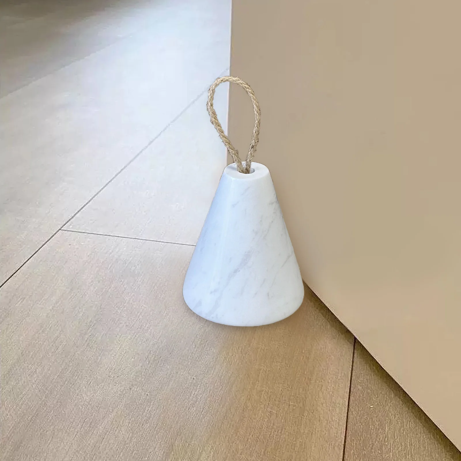 إسفين باب من الرخام الطبيعي البسيط - كتلة حجرية بيضاء معاصرة للأبواب المنزلقة والتأرجح |   ديكور المدخل الحديث