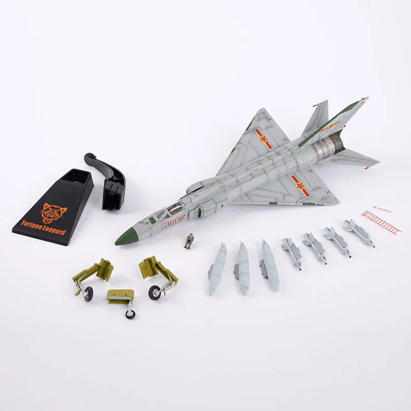 

Литой под давлением масштаб 1/72 J8II J-8 истребитель из реактивного сплава, модель самолета, Коллекционная игрушка, подарок, сувенир, демонстрационный орнамент