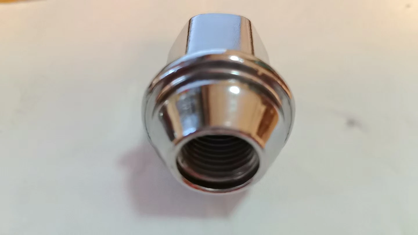 6509422AA 6509873AA  Brand new  M14*1.5 Stainless Steel Wheel Nut Tire Screw For Dodge Ram