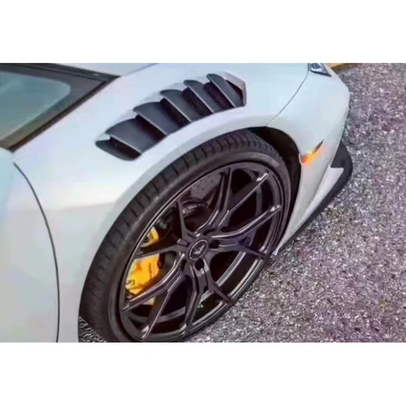 

Suitable for Lamborghini Huracan LP580 LP610 modified body kit V style semi carbon fiber forged particle mudguard