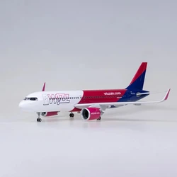 1/80 47CM Airplane A320 NEO Wizz Air Airlines Light With Wheel Landing Gear Diecast Resin Plane Model Collection Display Gifts