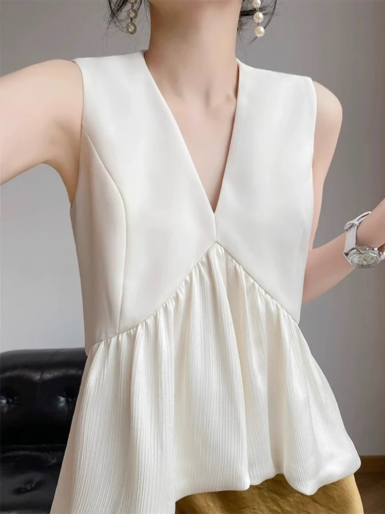 

Fashion Elegant Shirts Pleated Patchwork V Neck Sleeveless Blouses Summer Female Slim Tops All Match Design 2025 Women Clothing