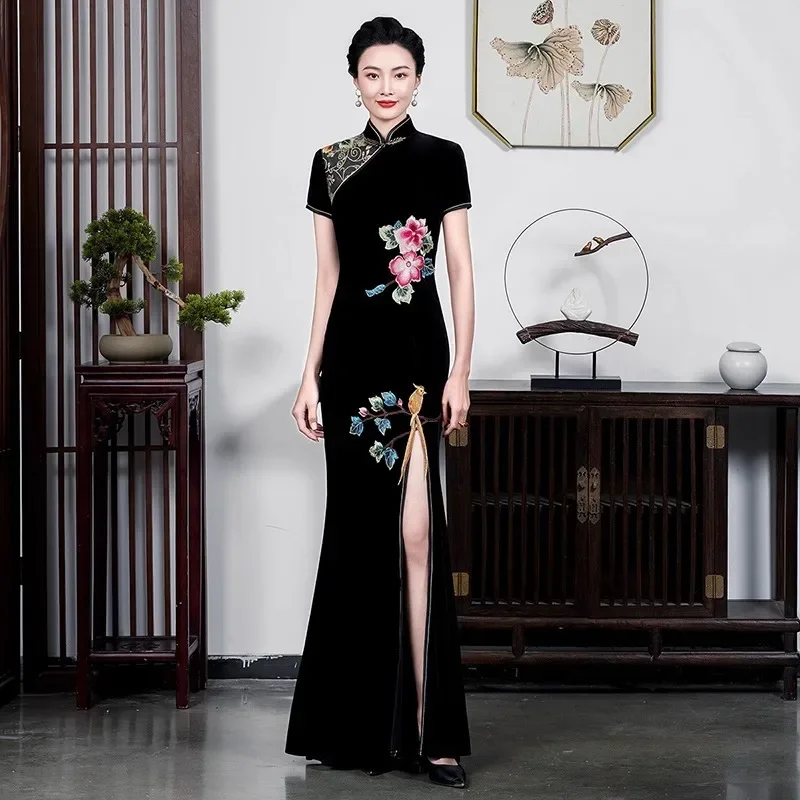 

Black Applique Mermaid Long Cheongsam Velour Elegant Chinese Style Temperament Slim Performance Qipao Dress