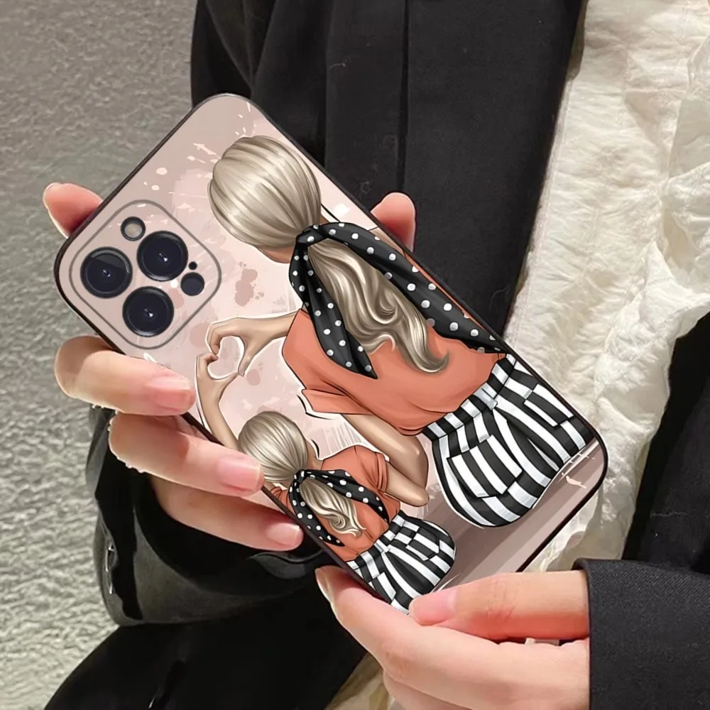 Black Brown Hair Baby Mom Girl Son Phone Case For iPhone 15 14 11 12 13 Mini Pro XS Cover 6 7 8 Plus X XR SE 2020 Funda Shell