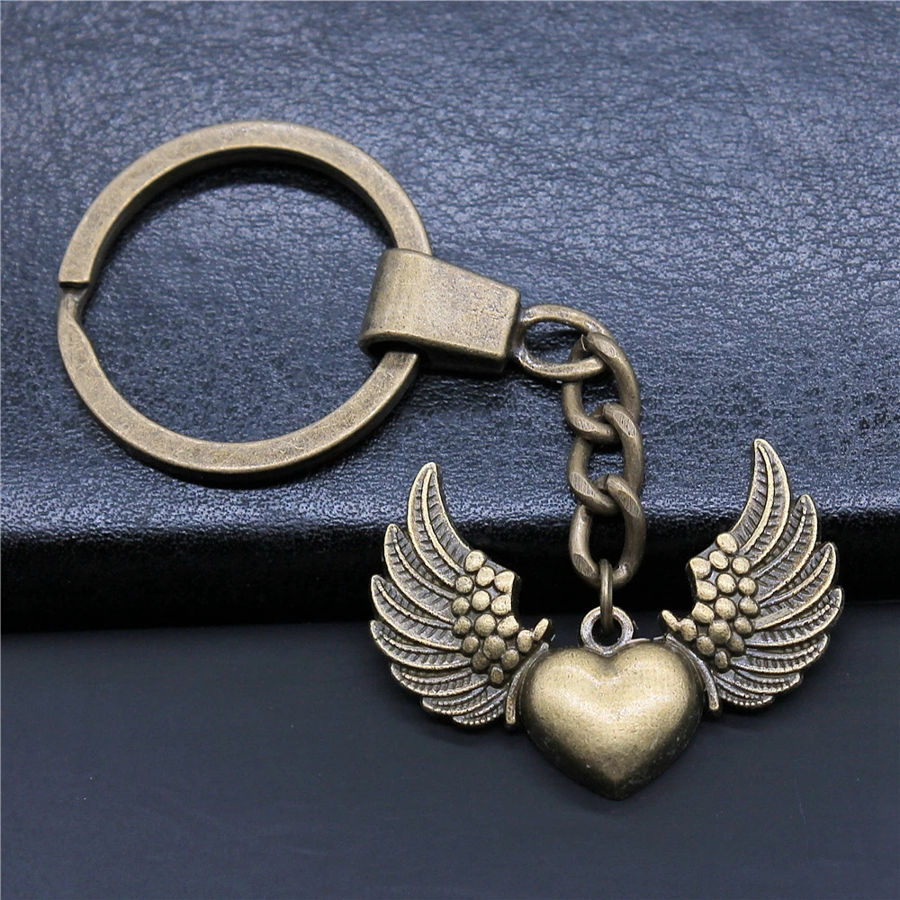 Vintage Antique Bronze Color 36x27mm Heart With Angel Wing Charms Pendants DIY Men Car Key Chain Ring Holder Keyring