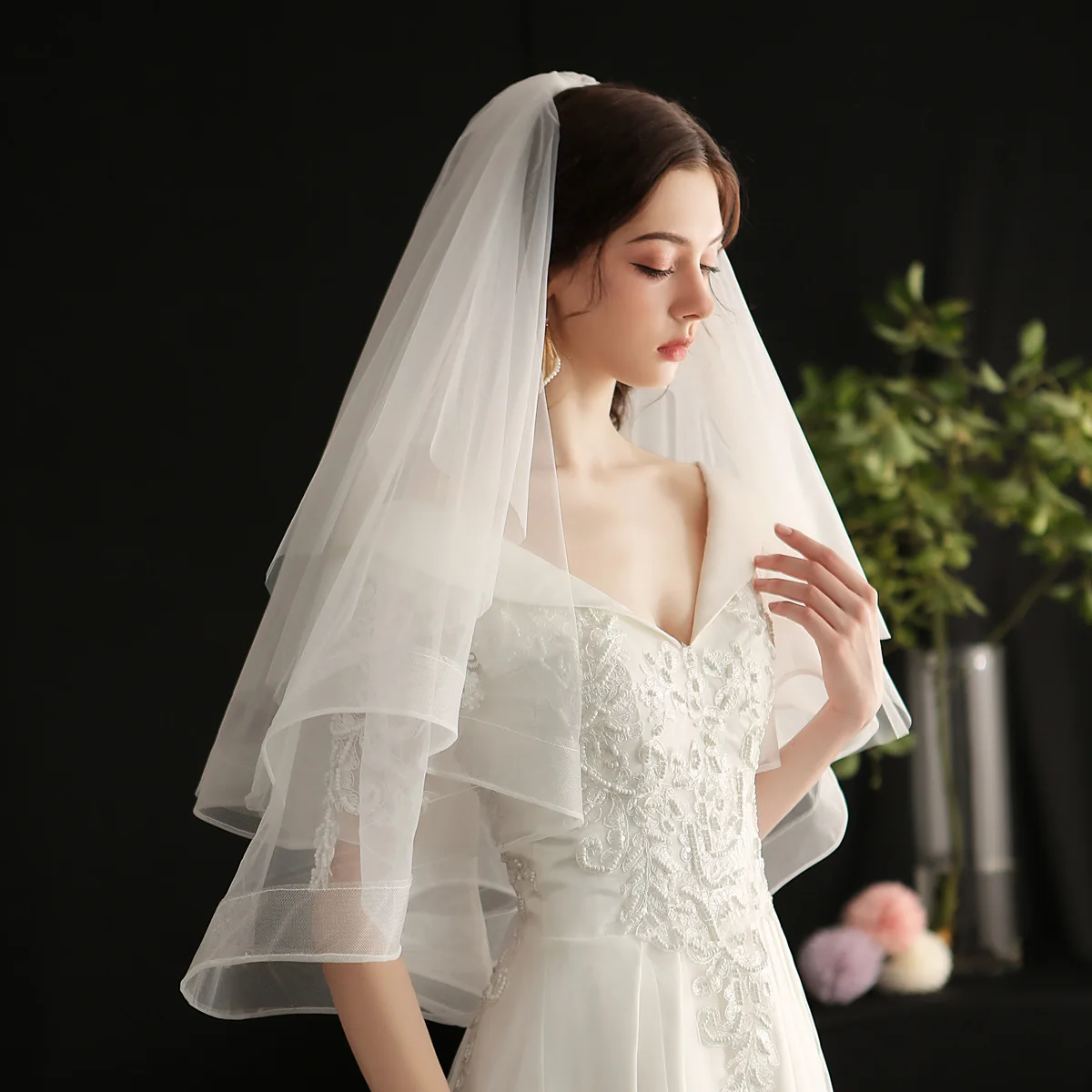 V653 European and American Multi-Layered Elastic Mesh Bridal Veil, Simple White Style Travel Photography Wedding Headwear Wholesale
