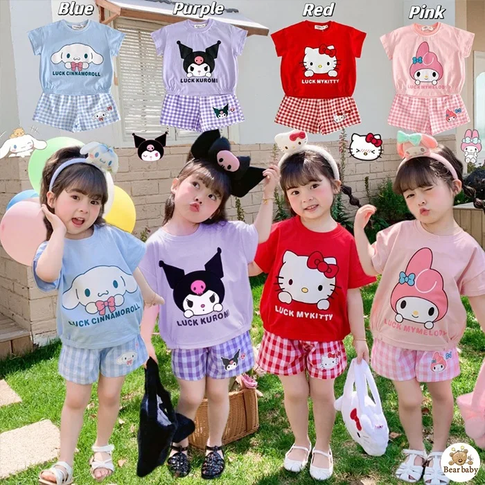 

2024 New Sanrios Kawaii Cinnamonrolls Kuromis Summer Dress Girls Casual Cartoon Baby Cute Loose T-shirt Plaid Shorts Set