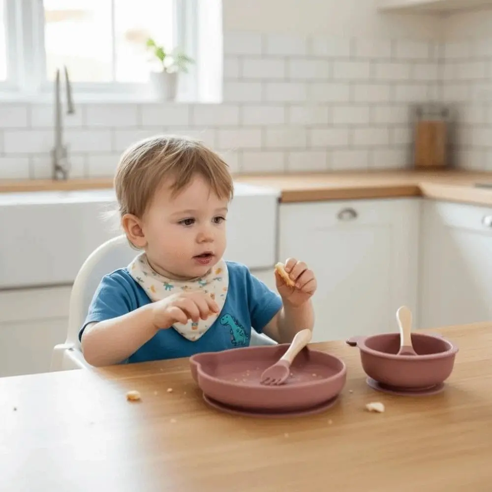 Set Peralatan Makan Bayi Beruang Kartun Anti-Selip Tahan Pecah Piring Silikon Bayi dengan Pengisap Bebas BPA Mudah Dibersihkan Peralatan Makan Anak-anak