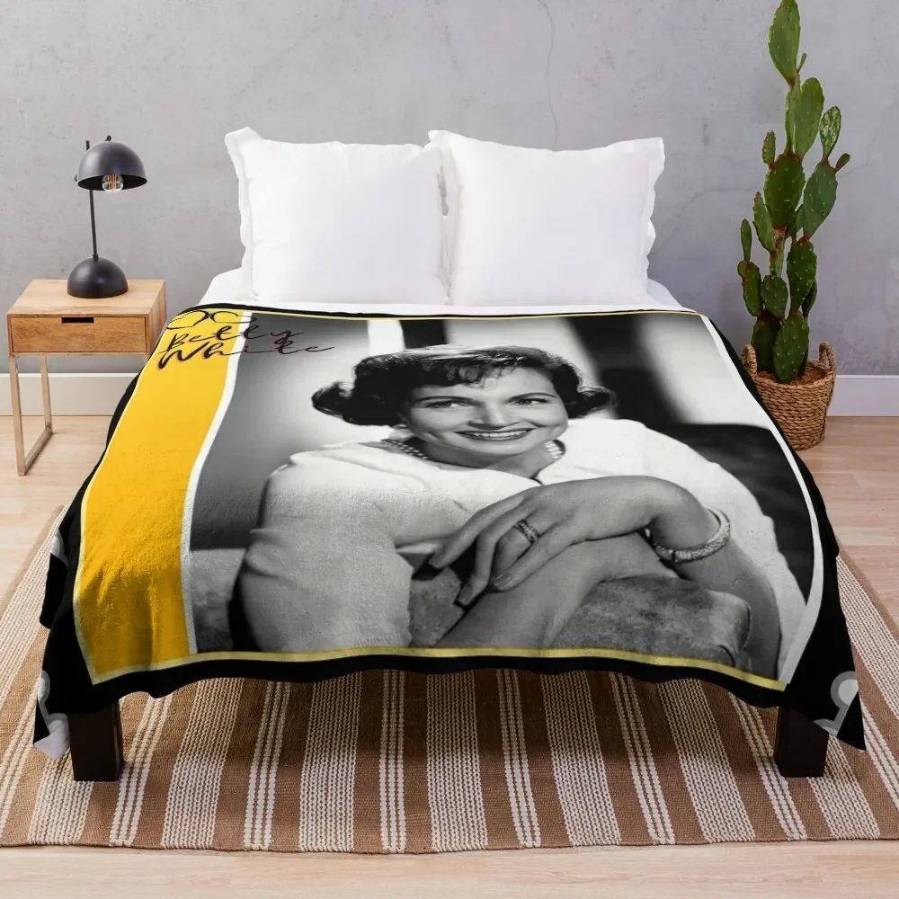 

Betty White RIP Premium Throw Blanket Flannel Fleece Soft Warm Throw Blanket