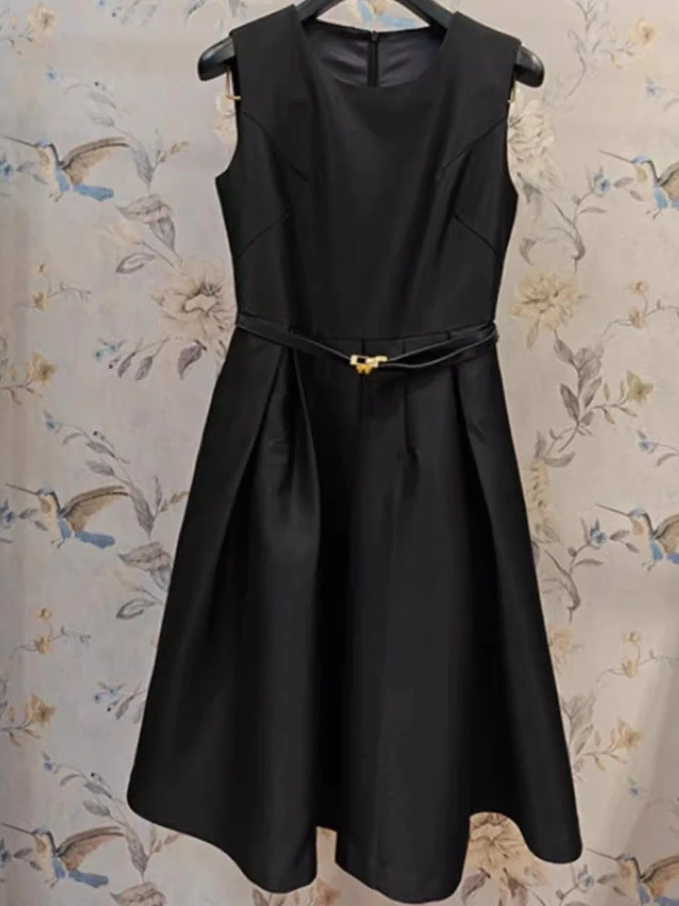 Ele Bla Puffy Skirt… - image