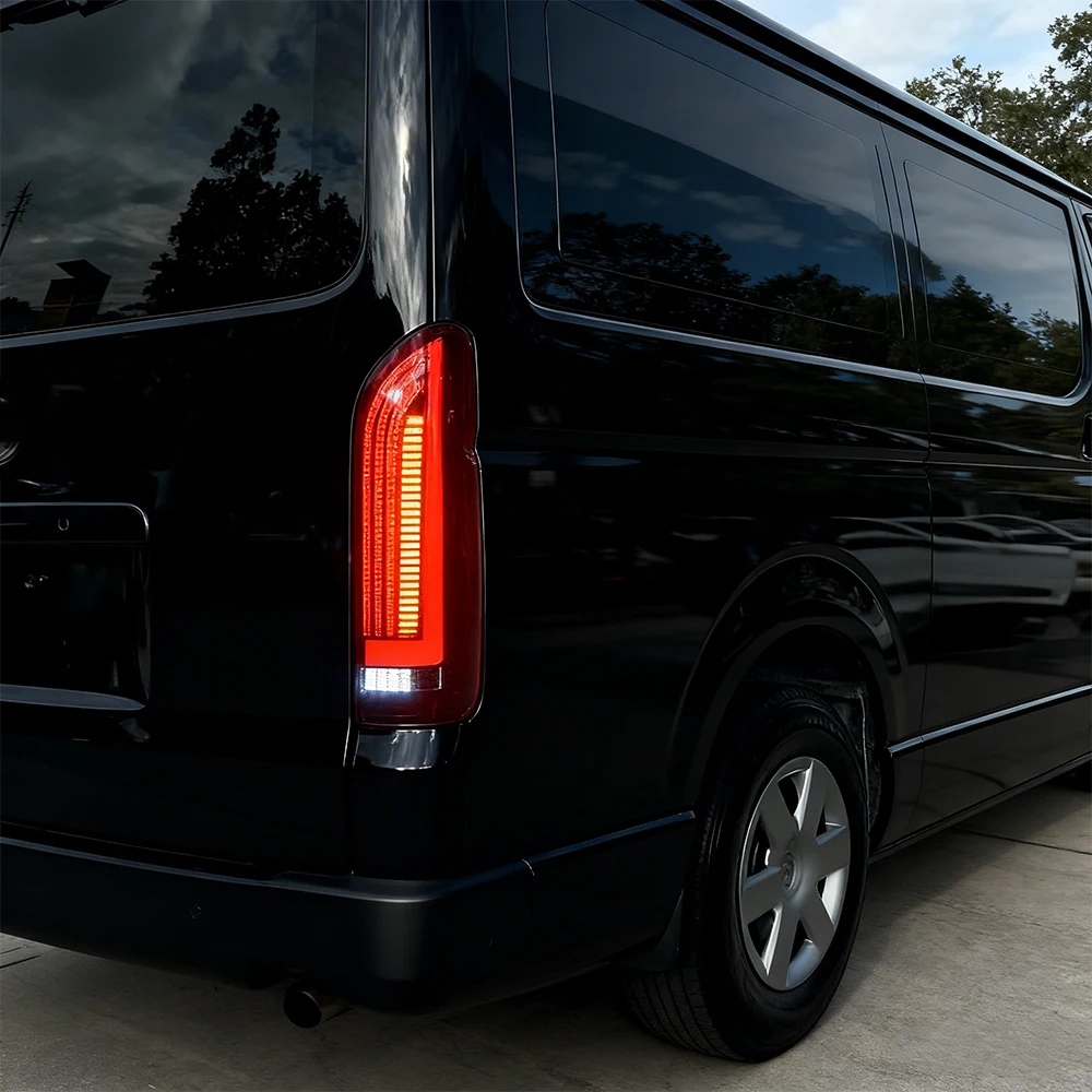 For Toyota Hiace 2005-2018 Auto Back Lamps Assembly Upgrade Dynamic Car LED Highlight Taillights Plug and Play Tools Accessories