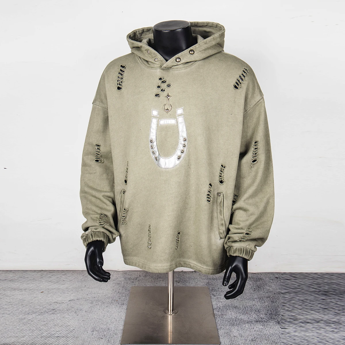 

High Street Metal Logo Rivet Hole Pullover Hooded Hoodies for Men and Women Ripped Casual Loose Sweatshirts Oversized