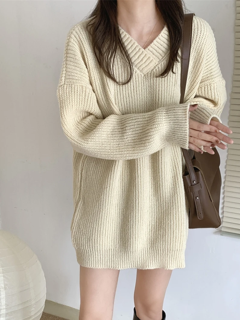 

Chic V-Ne Oversized Thiened Knitted Sweater Women's Lazy Sle Mid-Length Loose Fit Outerwear Design Sense Long Sve Top