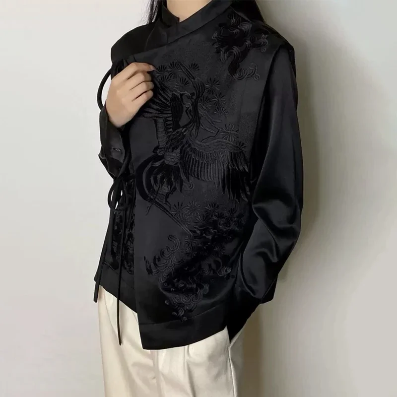 เสื้อนอกสไตล์ย้อนยุคเสื้อกั๊กจีนปักลายนกกระสาสีเขียวเสื้อกั๊กสไตล์จีน2024สำหรับฤดูใบไม้ผลิและฤดูร้อน