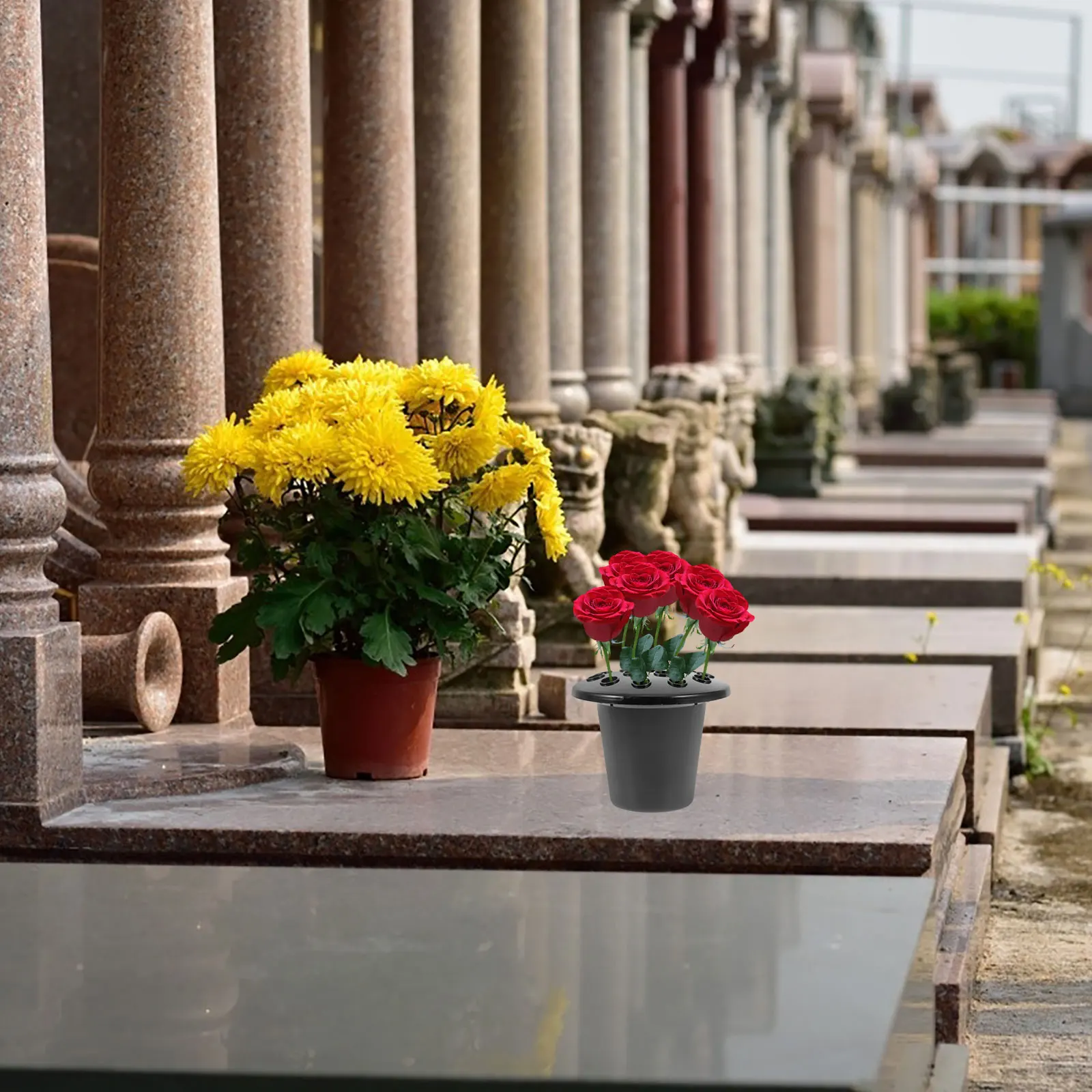 Florero de cementerio conmemorativo para tumba, adorno de maceta de plástico de 16 agujeros, insertos de maceta de cementerio negro, 4 Uds.