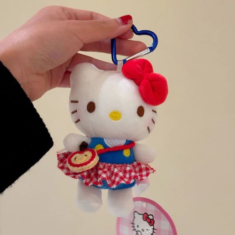 Sanrio nieuwe Hello Kitty hartvormige sleutelhanger cartoon anime pluche pop rugzak charme decoratie perfect cadeau voor beste vrienden